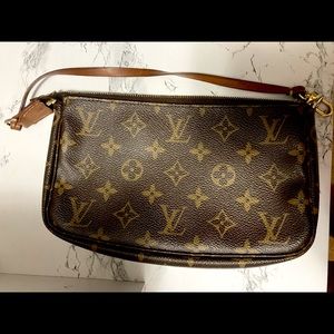 Louis Vuitton Purse